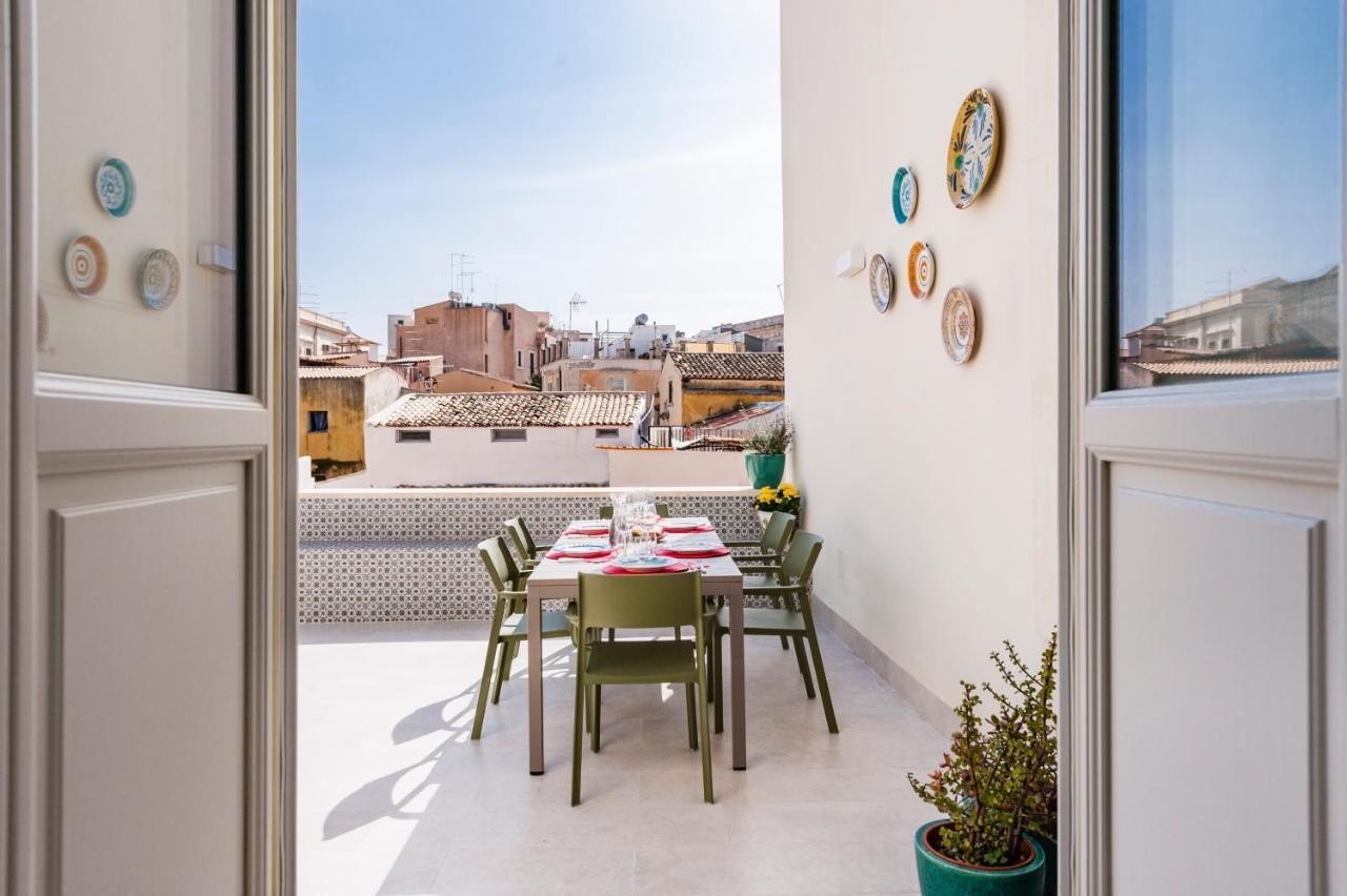 סירקוזה 2 Soru Ortigia Holiday Home - Attico Con Terrazza מראה חיצוני תמונה