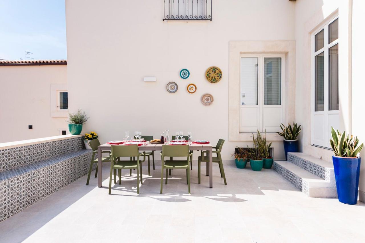 סירקוזה 2 Soru Ortigia Holiday Home - Attico Con Terrazza מראה חיצוני תמונה