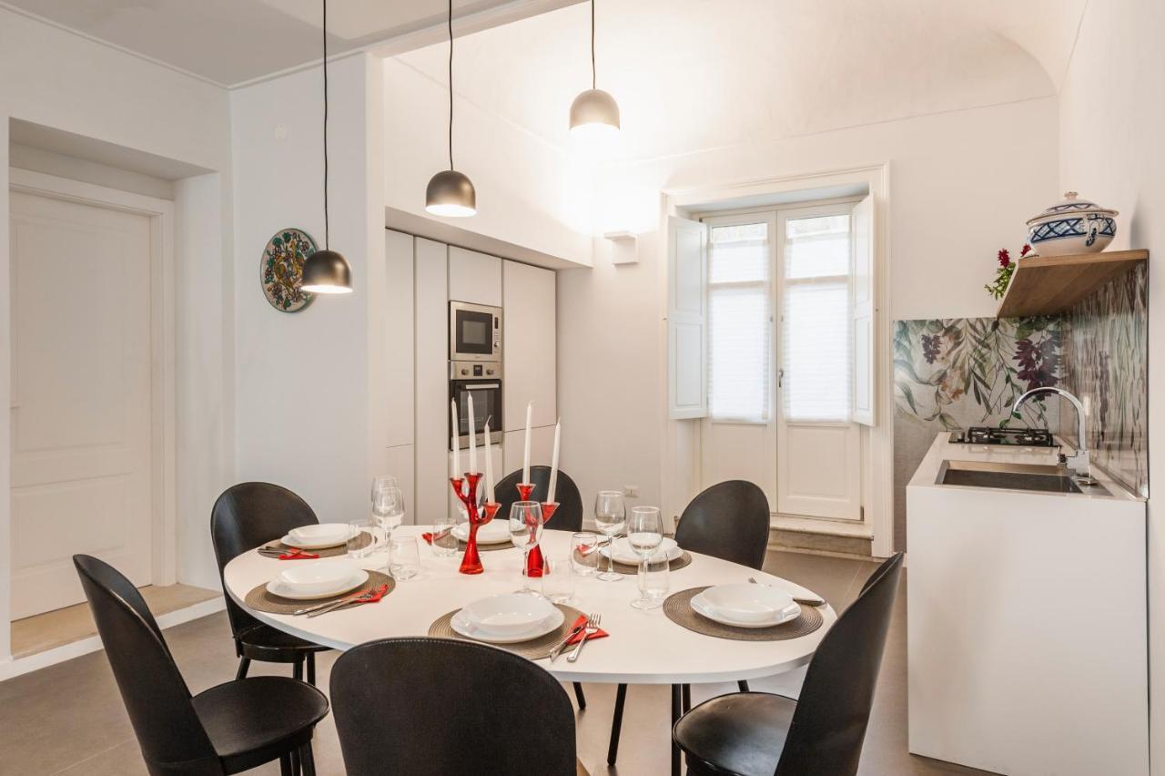 סירקוזה 2 Soru Ortigia Holiday Home - Attico Con Terrazza מראה חיצוני תמונה