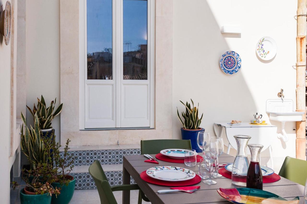 סירקוזה 2 Soru Ortigia Holiday Home - Attico Con Terrazza מראה חיצוני תמונה